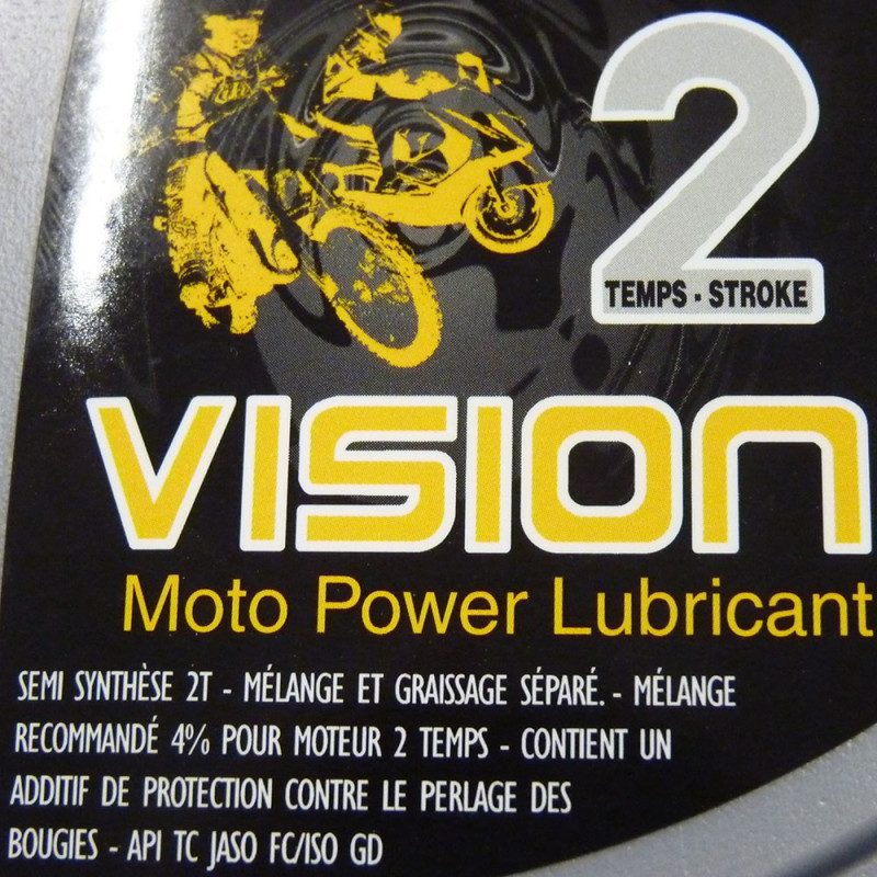 Huile moteur 2 temps semi-synthèse – 1 L — photo 2